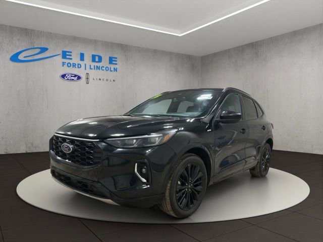 Used 2023 Ford Escape ST-Line Elite image 5