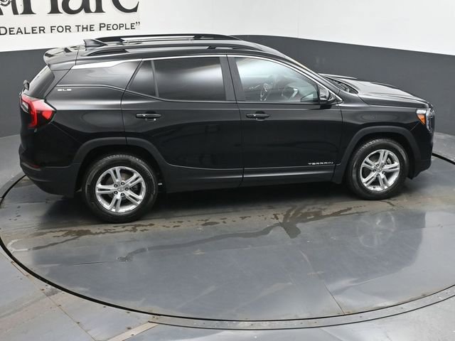 Used 2023 GMC Terrain SLE w/ Driver Convenience Package image 38