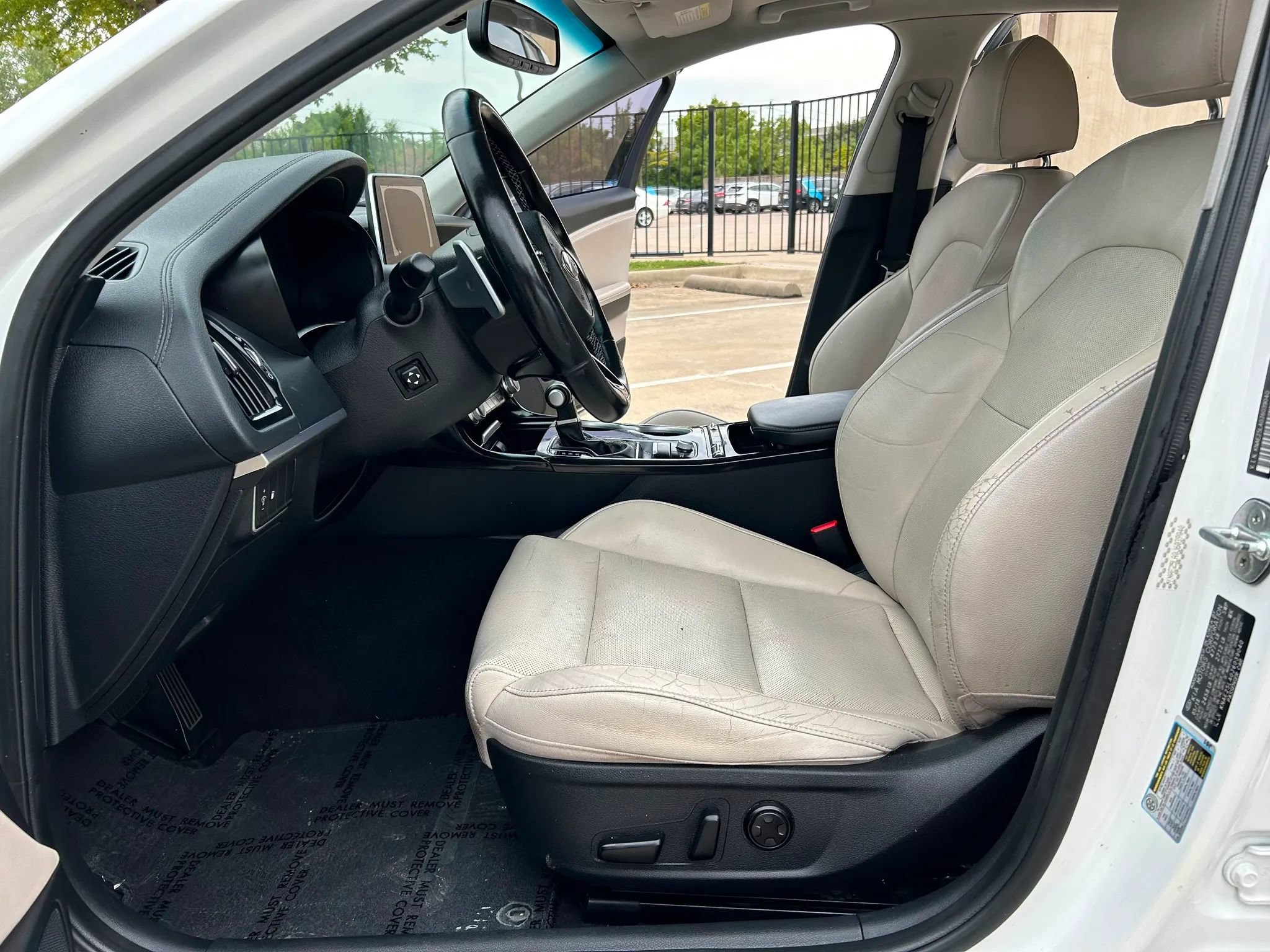 Used 2018 Kia Stinger Premium RWD image 19