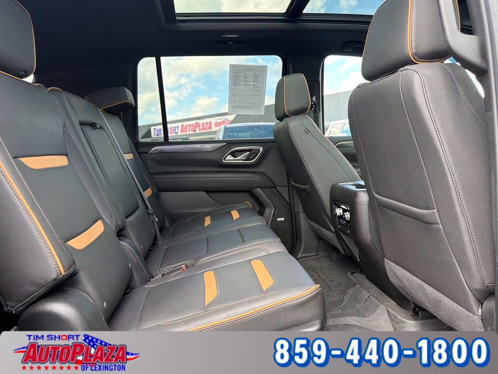 Used 2024 GMC Yukon XL AT4 w/ AT4 Premium Plus Package AWD/4WD image 42