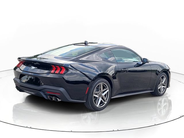 Used 2026 Ford Mustang Coupe RWD image 5