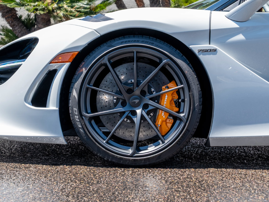 New 2027 McLaren 750S Spider RWD image 7