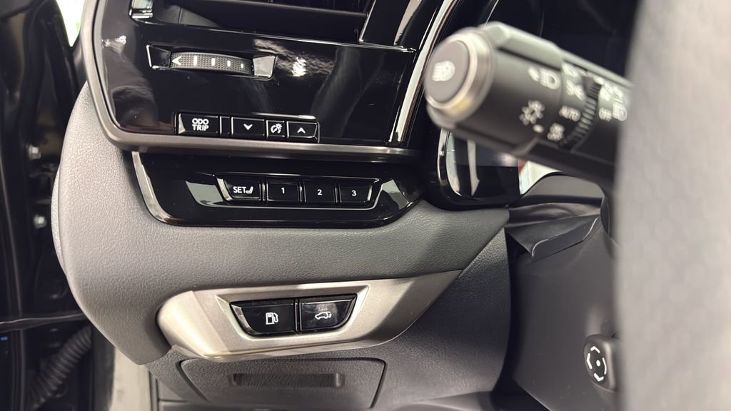 Used 2023 Lexus RX 350 F Sport w/ Cold Area Package AWD/4WD image 19