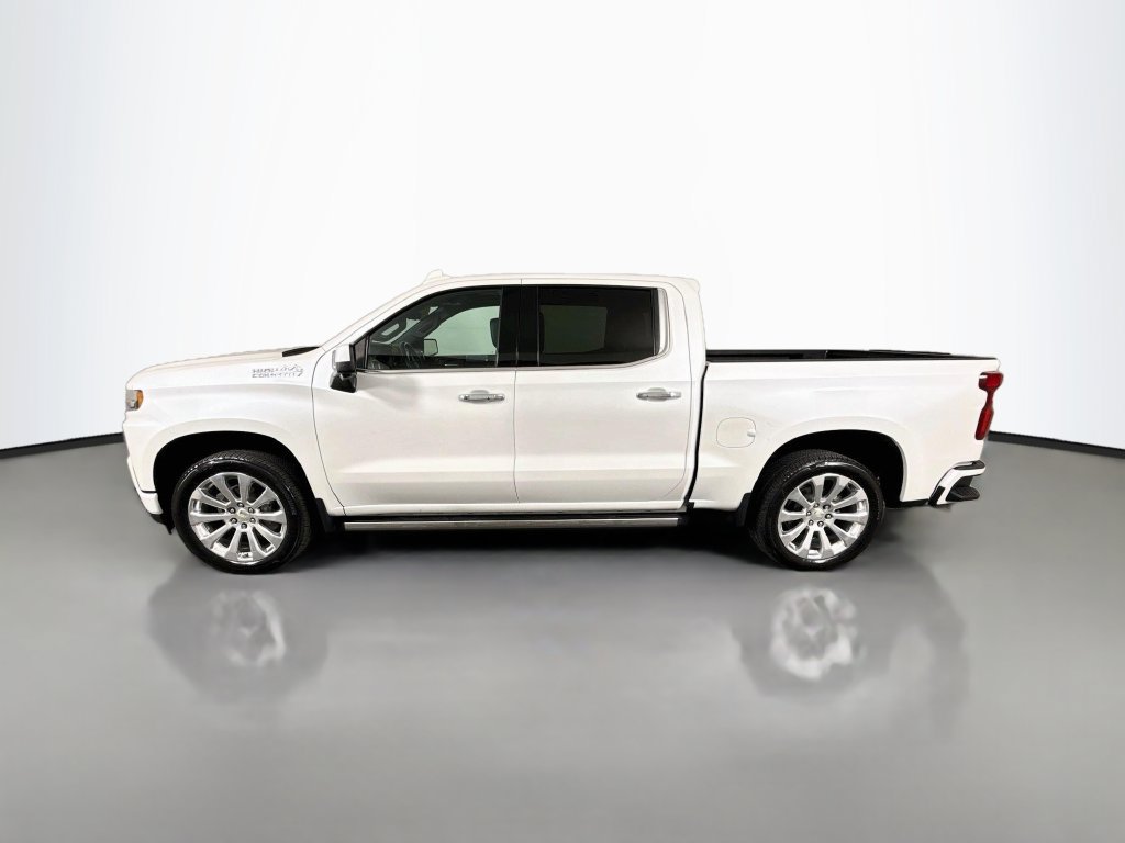 Used 2021 Chevrolet Silverado 1500 High Country w/ Technology Package AWD/4WD image 4