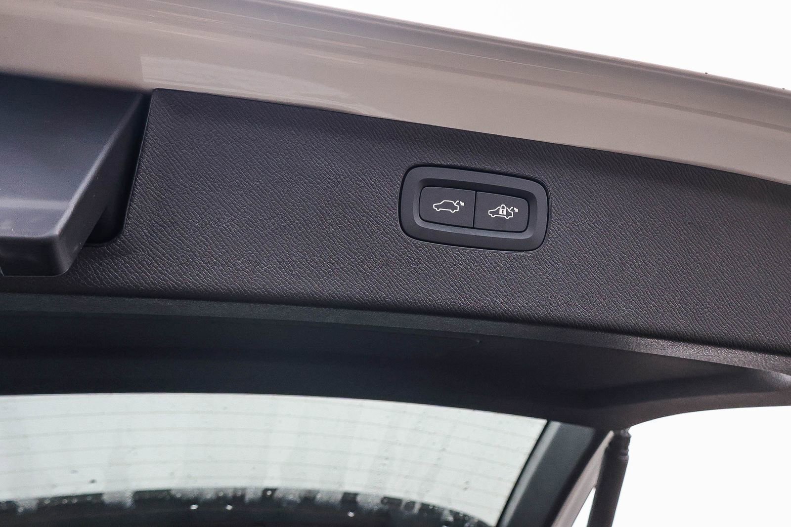 New 2026 Volvo XC90 T8 Ultra w/ Protection Package Premier image 27