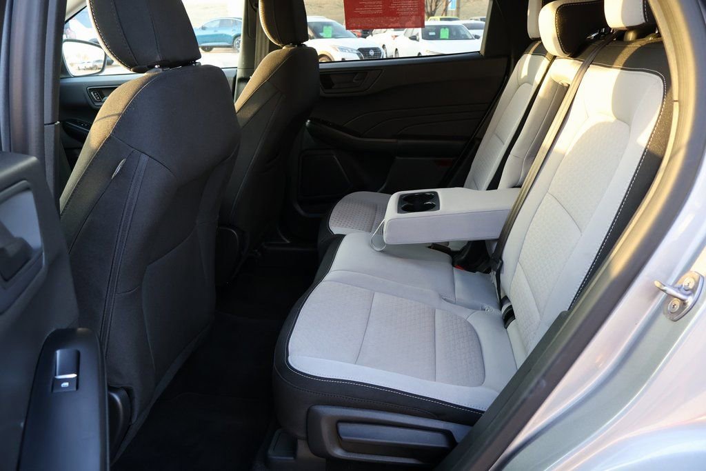 Used 2024 Ford Escape Active image 14