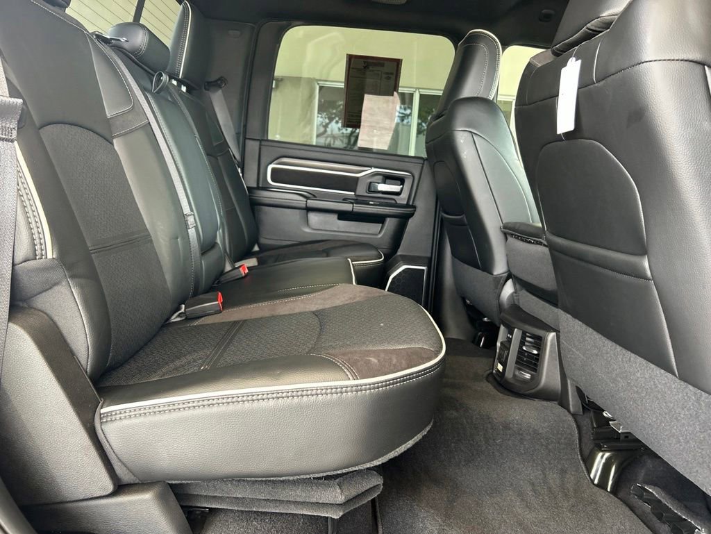 Used 2026 RAM 2500 Laramie AWD/4WD image 30