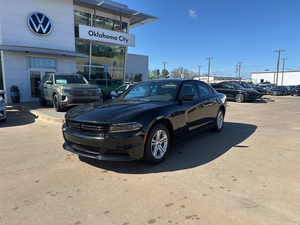 Used 2023 Dodge Charger SXT image 1