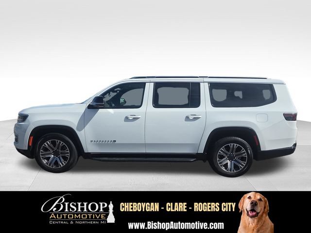 Used 2024 Jeep Wagoneer L Series II w/ Flexible Seating Group AWD/4WD image 3