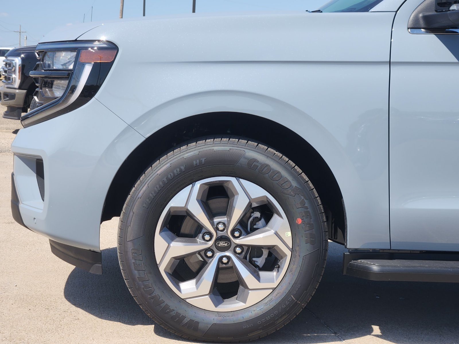New 2027 Ford Expedition Active RWD image 9