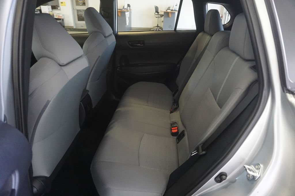 Used 2025 Toyota Corolla Cross AWD Hybrid image 18