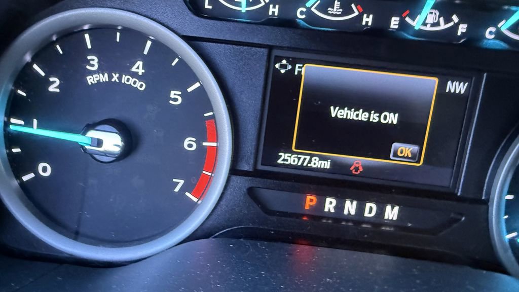 Used 2020 Ford F250 XLT w/ XLT Value Package AWD/4WD image 4