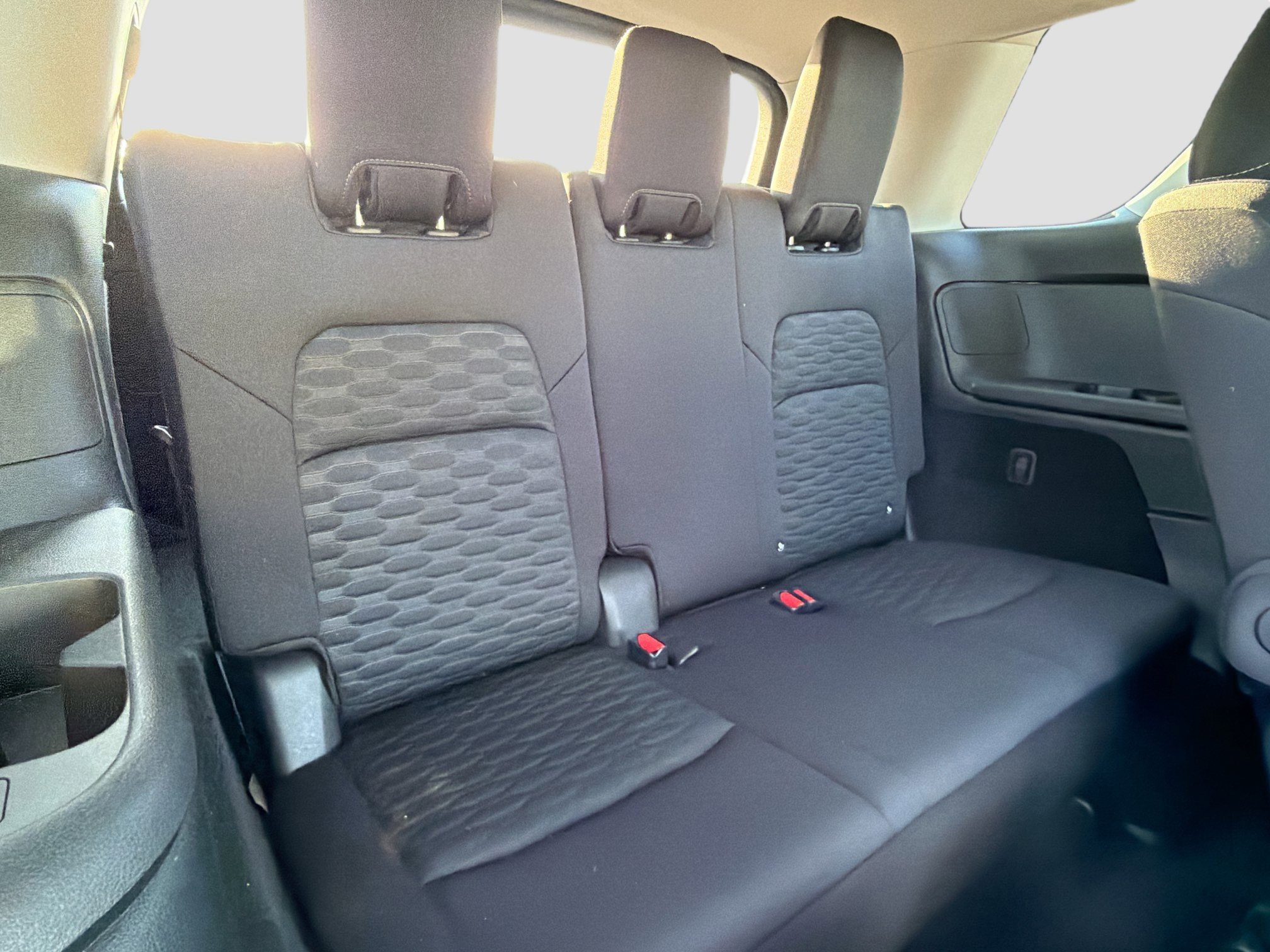 Used 2023 Nissan Pathfinder SV w/ SV Premium Package image 20