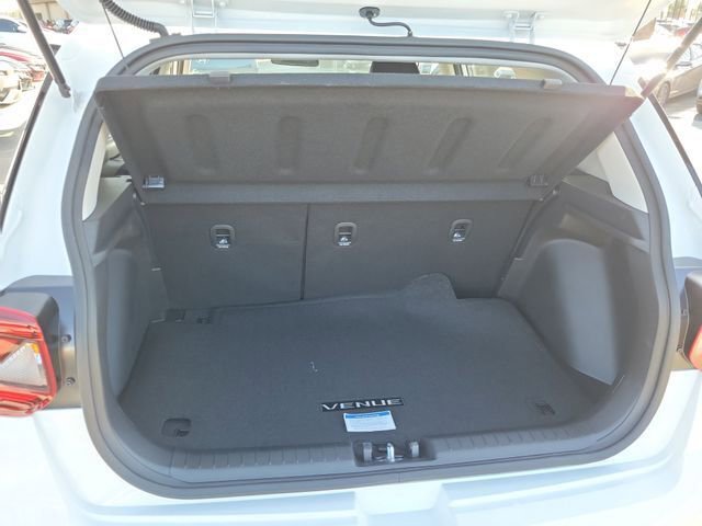 New 2026 Hyundai Venue SEL image 21