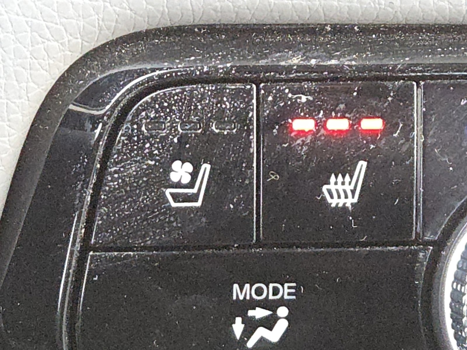 Used 2025 Honda Pilot Elite image 10