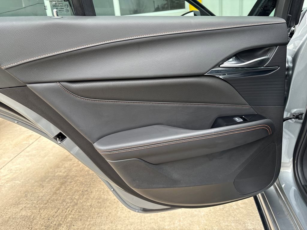 Certified 2024 Cadillac CT4 Sport w/ LPO, ONYX Package image 39