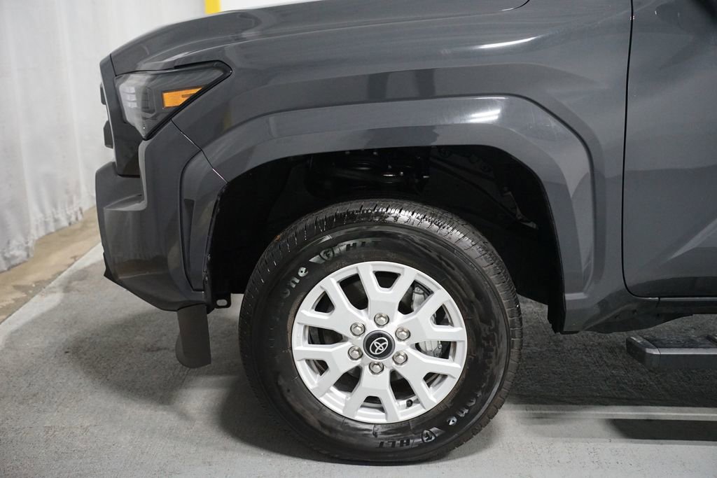 Certified 2024 Toyota Tacoma SR5 image 5
