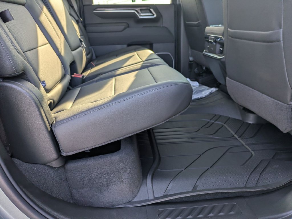 New 2026 Chevrolet Silverado 2500 LTZ w/ LTZ Plus Package AWD/4WD image 37