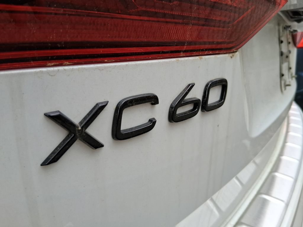 New 2026 Volvo XC60 B5 Ultra w/ Protection Package Premier AWD/4WD image 7