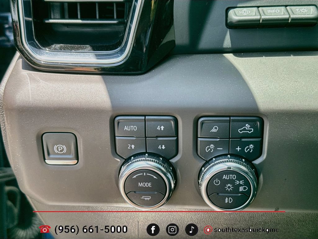 Used 2024 GMC Sierra 1500 Denali w/ Denali Reserve Package AWD/4WD image 23