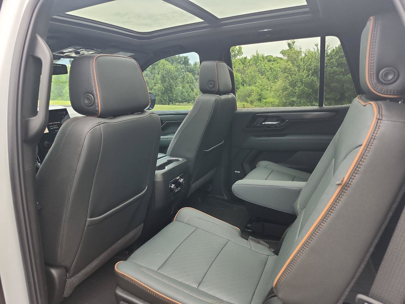 Certified 2026 GMC Yukon AT4 w/ LPO, Floor Liner Package AWD/4WD image 10