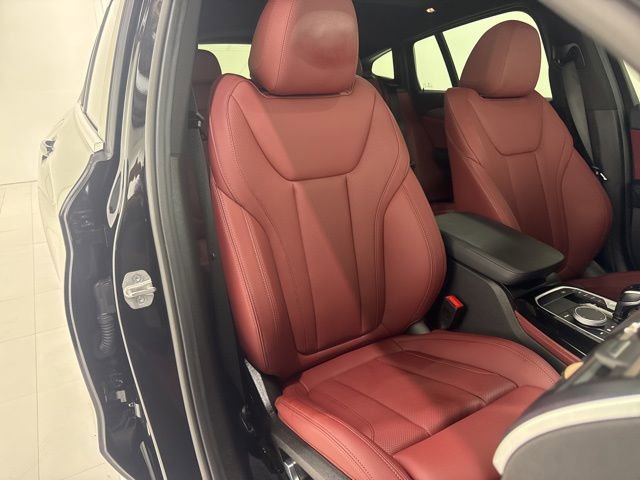 Certified 2023 BMW X4 xDrive30i w/ Convenience Package image 19