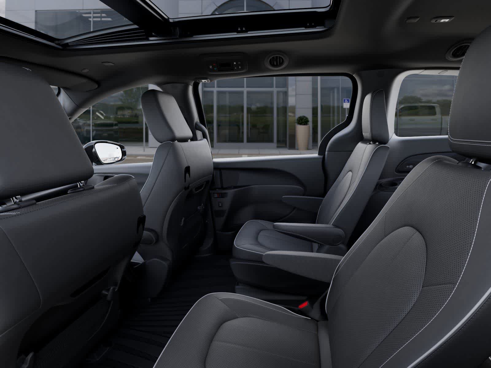 New 2027 Chrysler Pacifica Limited FWD image 23