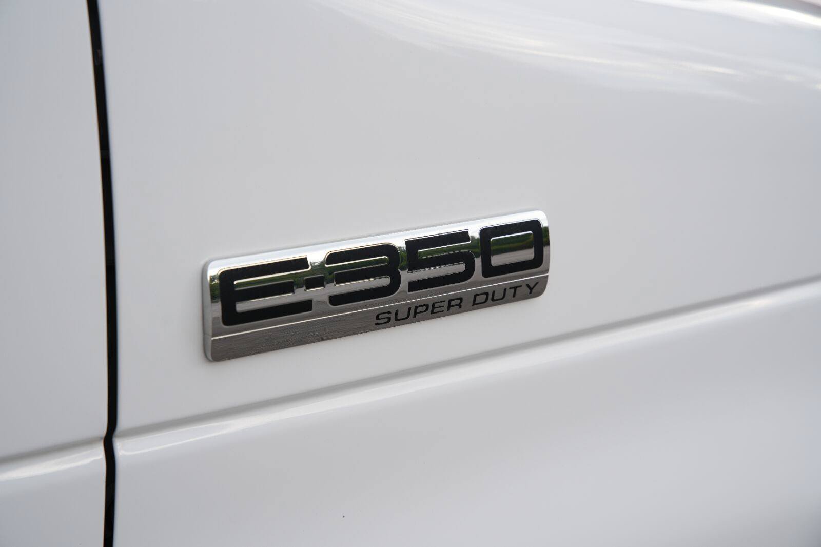 Used 2023 Ford E-350 and Econoline 350 Super Duty w/ Power Windows & Locks Group RWD image 27