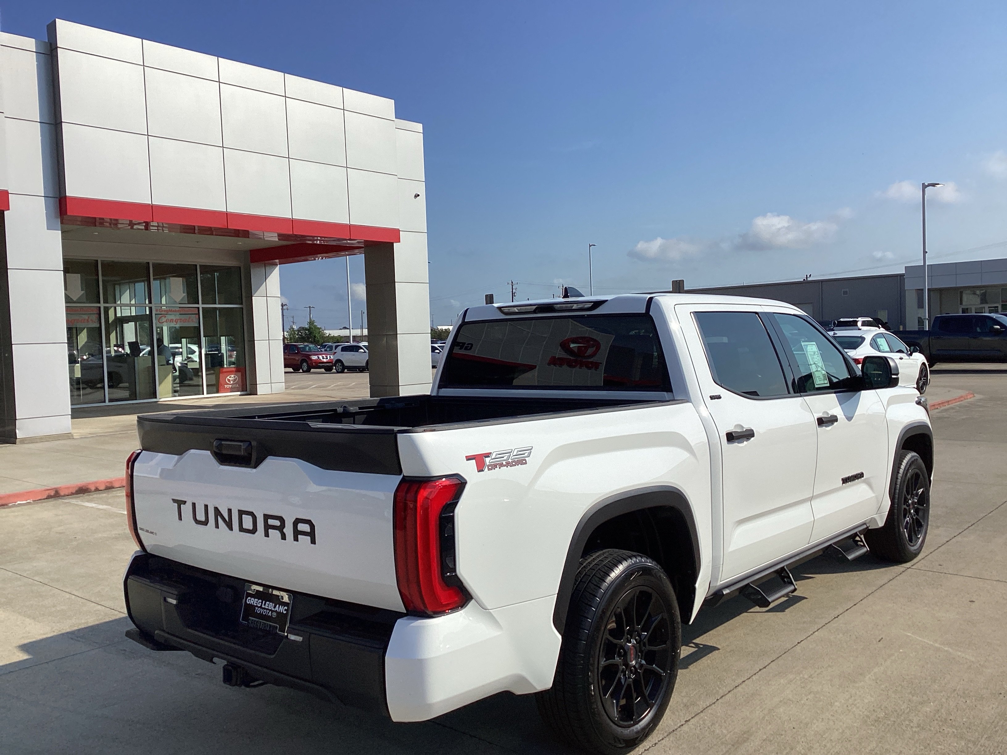 Used 2023 Toyota Tundra SR5 RWD image 7