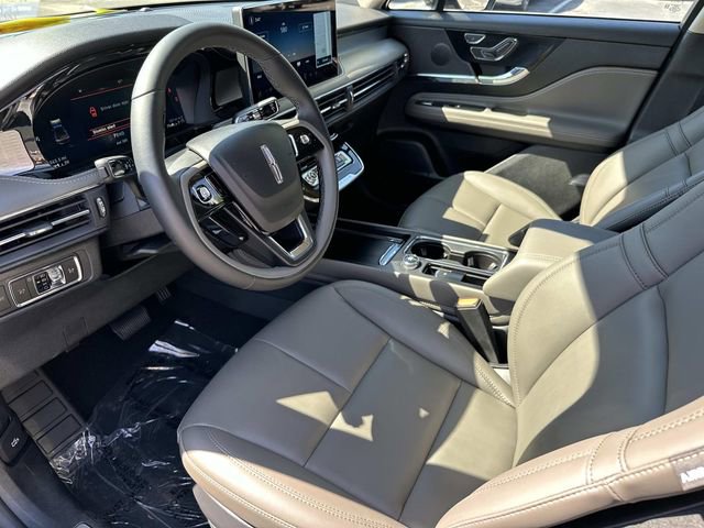 Used 2026 Lincoln Corsair Premiere AWD/4WD image 21