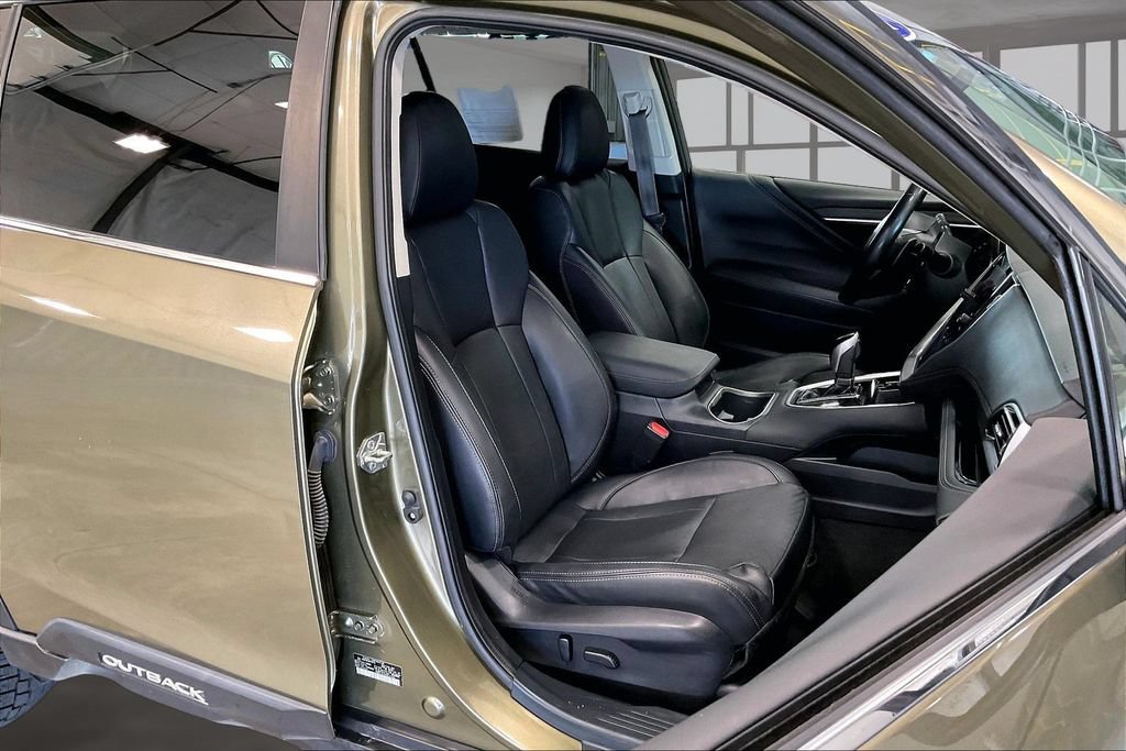 Used 2021 Subaru Outback Limited AWD/4WD image 29