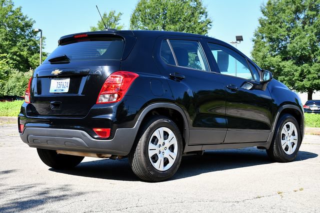 Used 2017 Chevrolet Trax LS FWD image 7