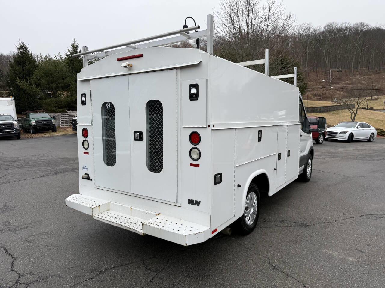 Used 2018 Ford Transit 350 138 w/ Interior Upgrade Package image 5