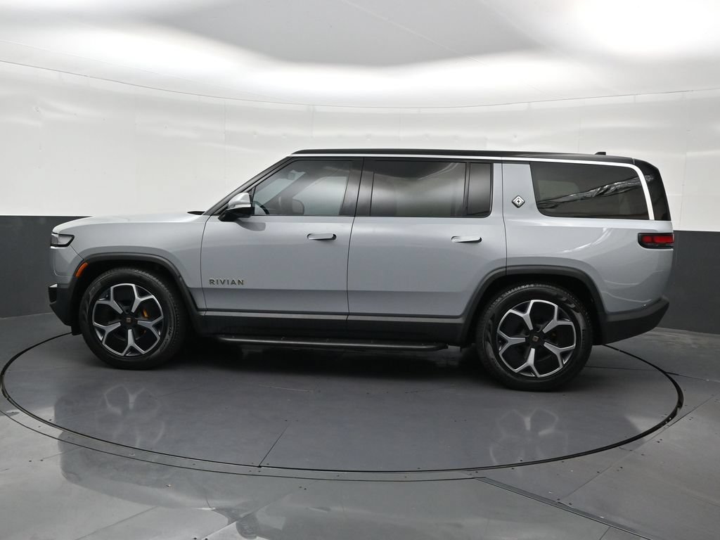 Used 2023 Rivian R1S Launch Edition Quad AWD/4WD image 2