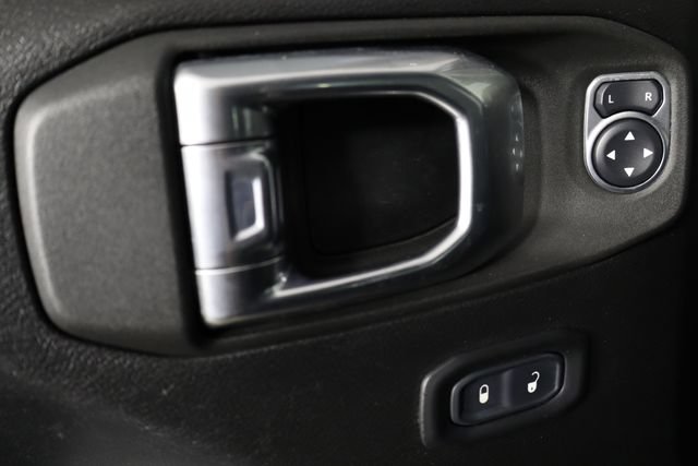 Used 2021 Jeep Wrangler Unlimited Sport AWD/4WD image 20