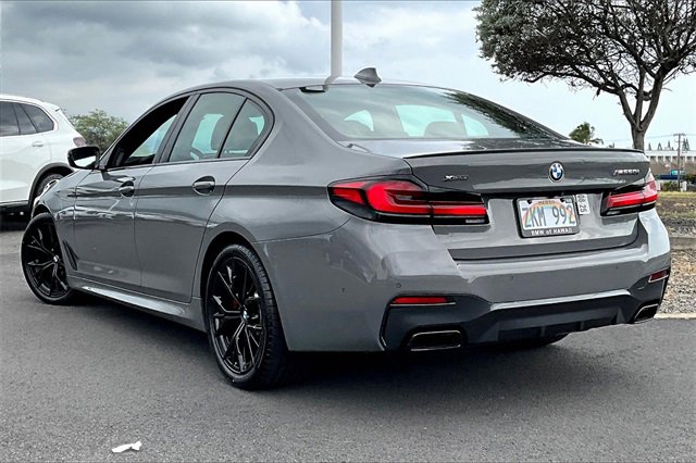 Used 2022 BMW M550i xDrive w/ Shadowloine Package image 12