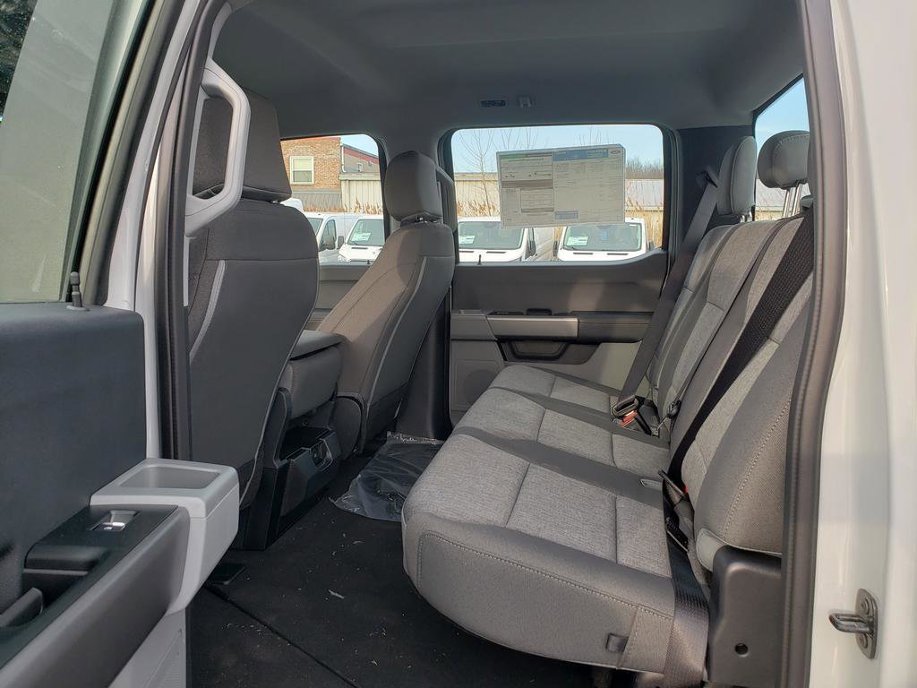 New 2026 Ford F250 XL w/ STX Appearance Package AWD/4WD image 7