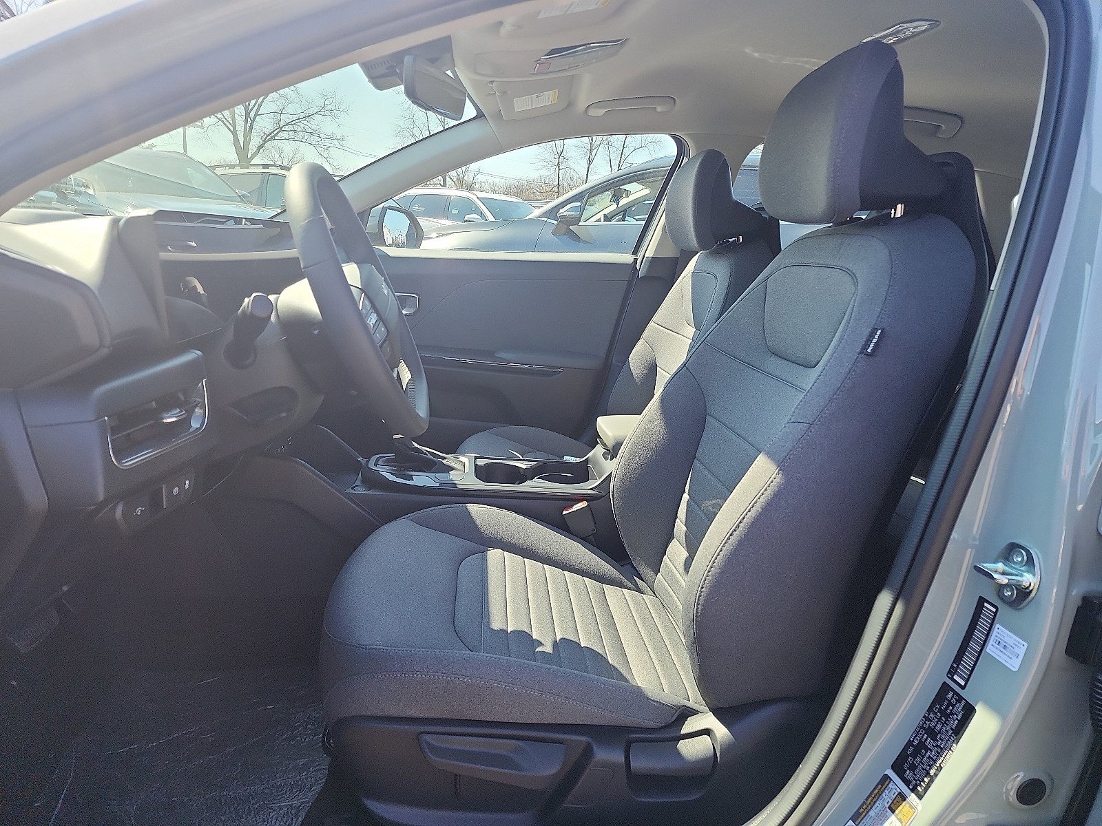 New 2025 Kia K4 EX image 7