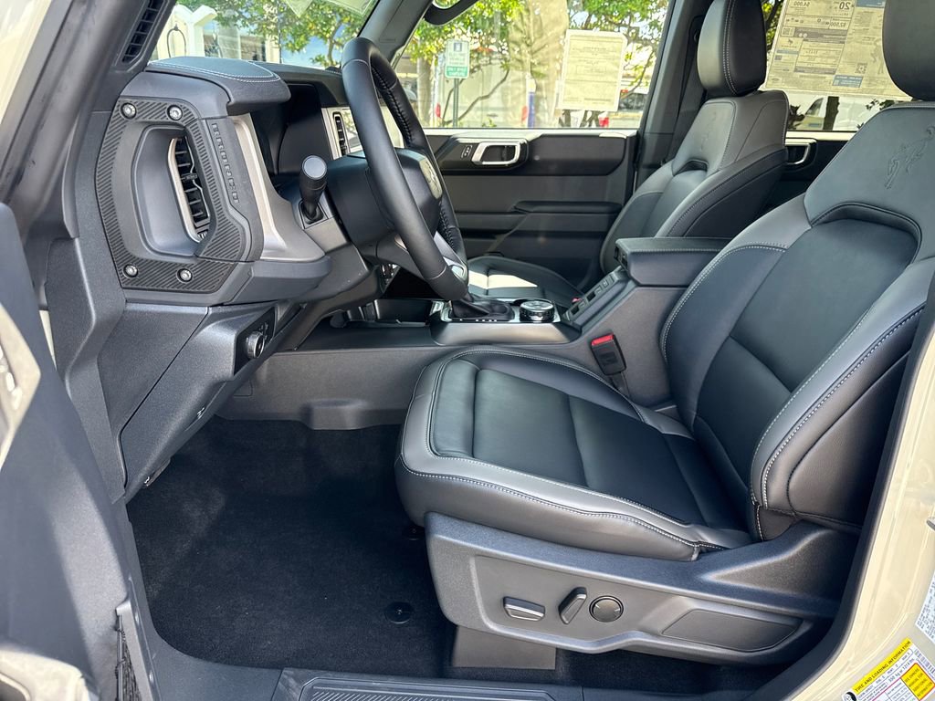 New 2026 Ford Bronco Outer Banks image 20