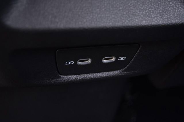 New 2026 Volkswagen Tiguan SE R-Line image 24