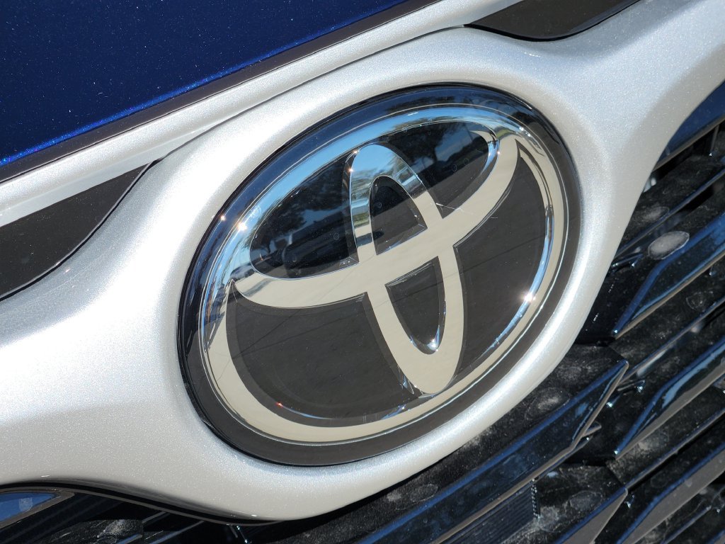 New 2026 Toyota Highlander AWD image 12