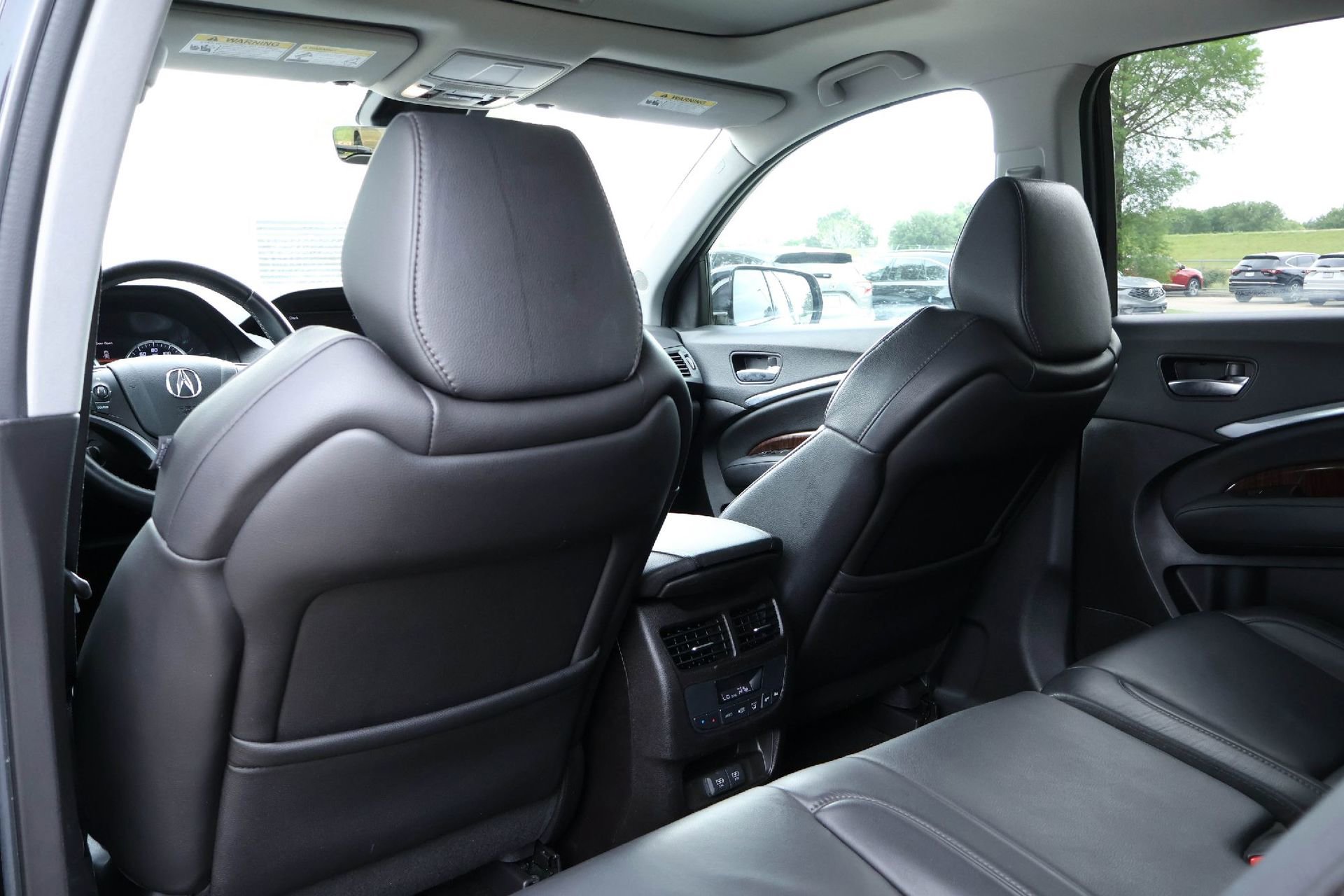 Used 2020 Acura MDX FWD image 12