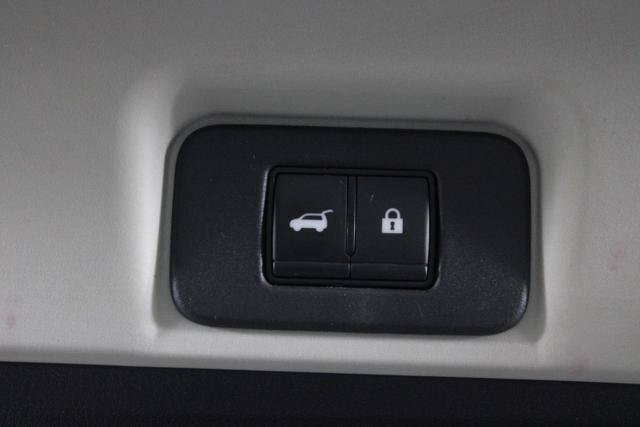 Certified 2023 Nissan Ariya AWD/4WD image 19