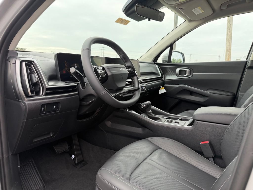 New 2026 Kia Sorento S FWD image 10