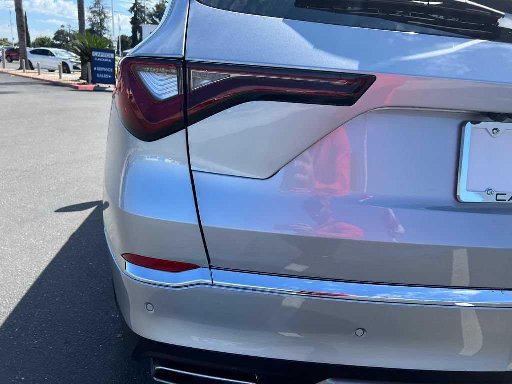 Certified 2026 Acura MDX FWD w/ Technology Package image 11
