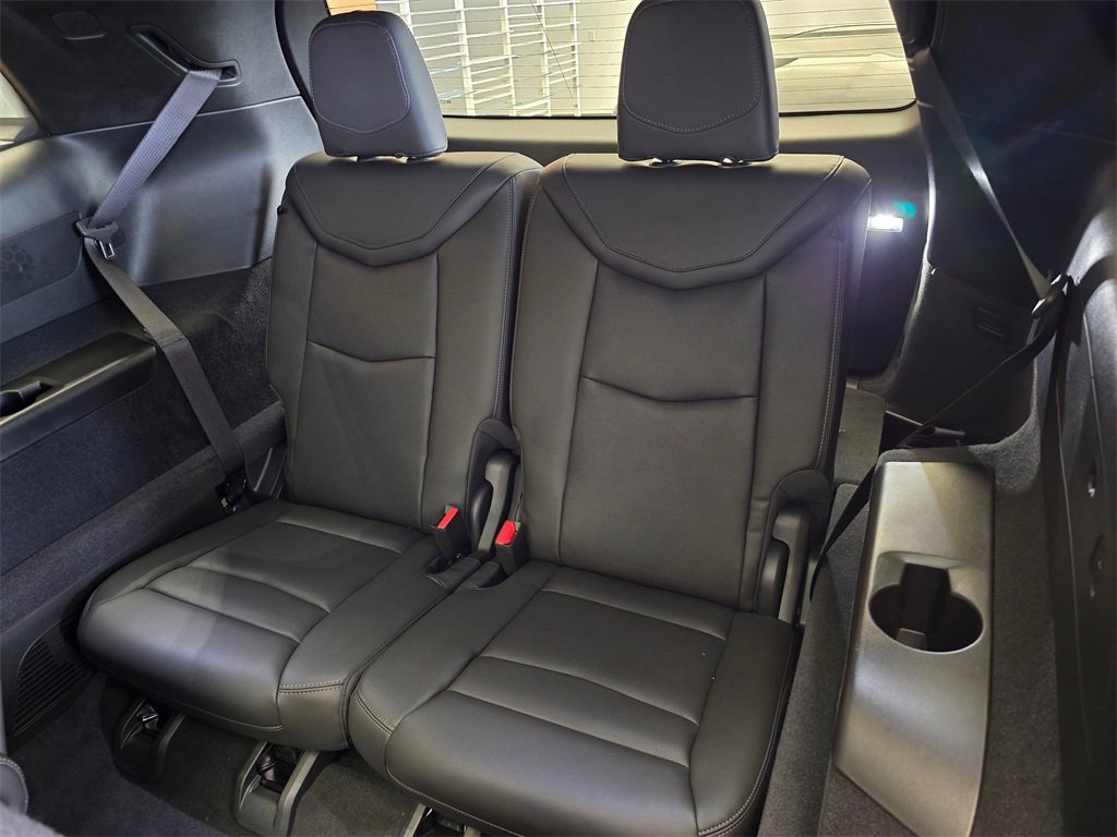 New 2025 Cadillac XT6 Sport w/ Technology Package image 19