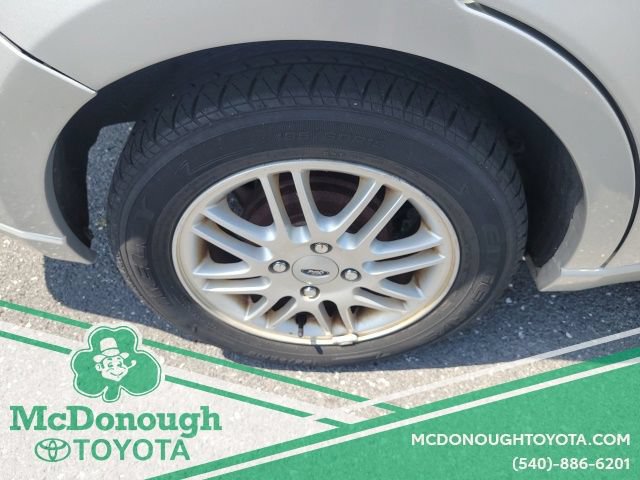 Used 2009 Ford Focus SE FWD image 20