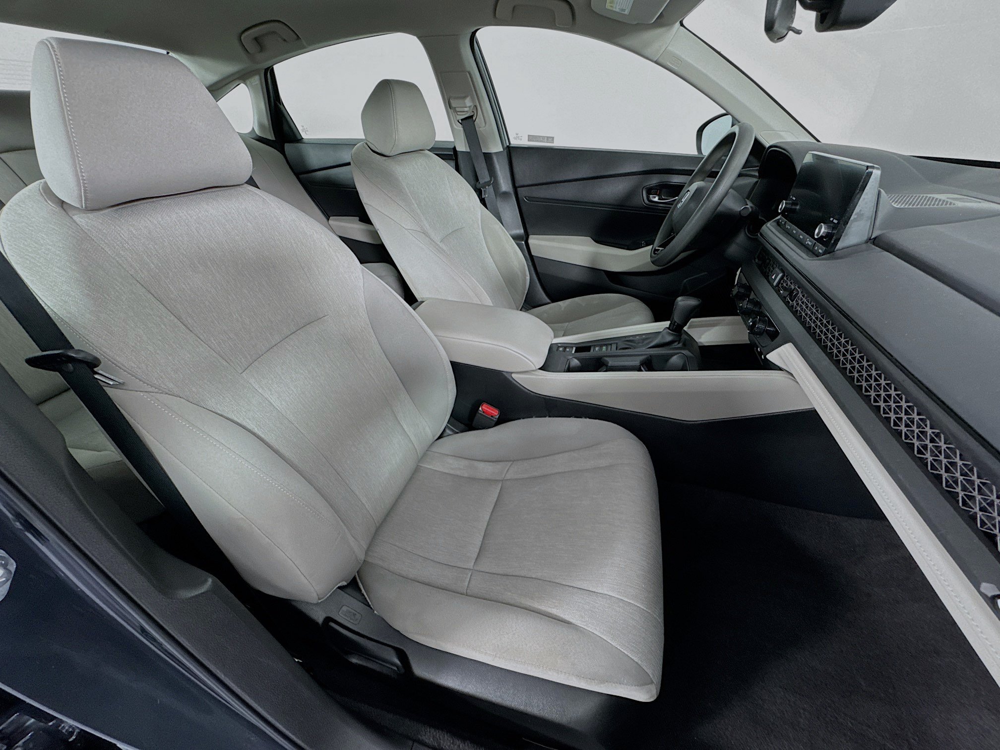 Certified 2023 Honda Accord LX image 25