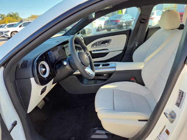 New 2027 Mercedes-Benz CLA 220 image 20