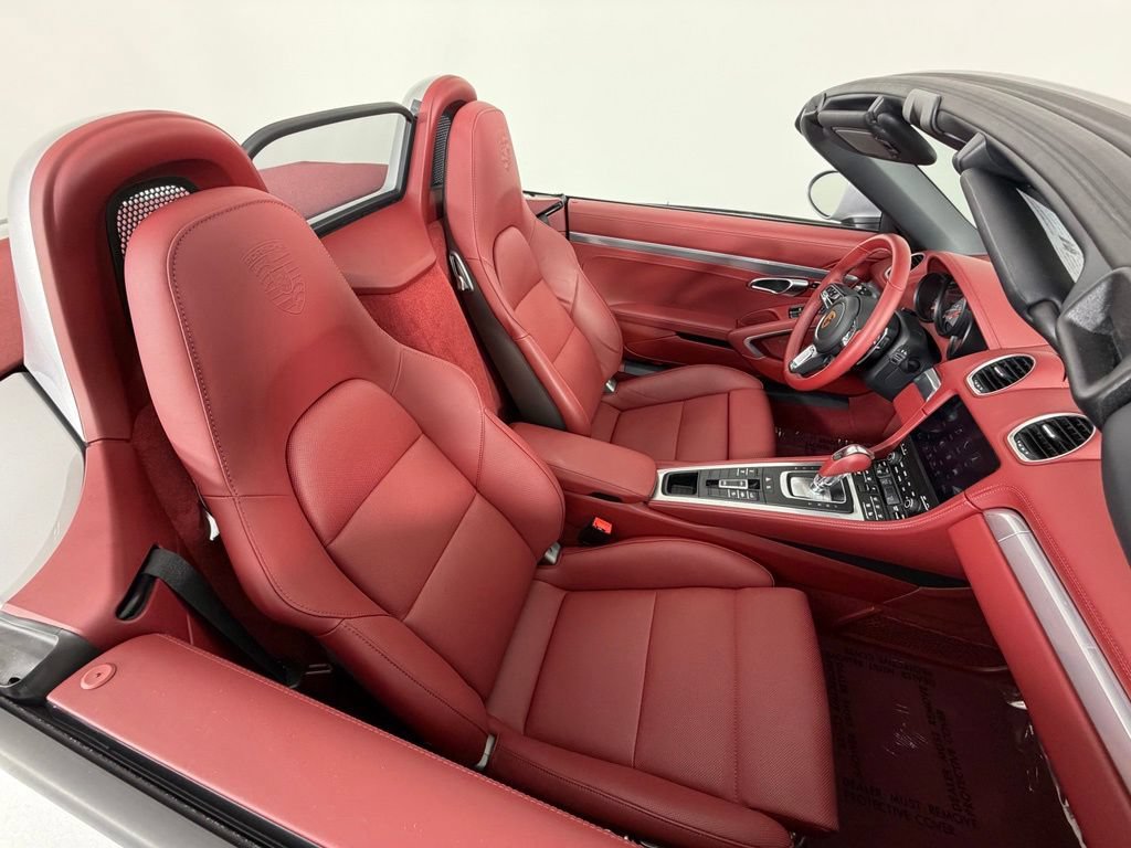 Certified 2025 Porsche 718 Boxster S RWD image 14